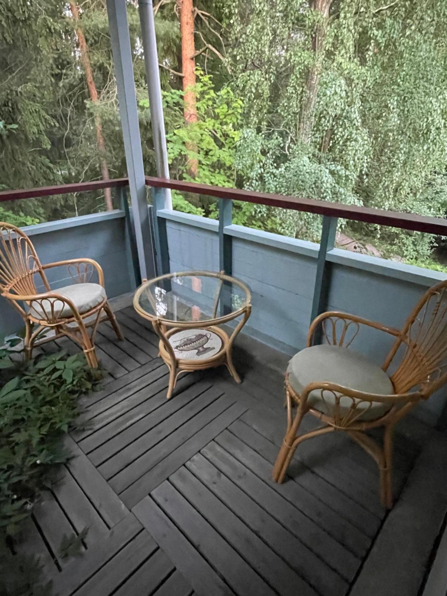 Helsinki Hallainvuori Yksityismajoitus Exteriör bild